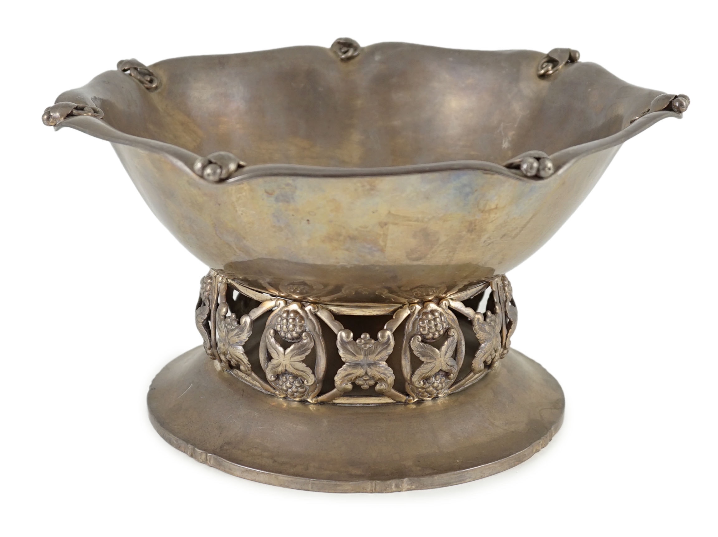 A stylish 1920's Danish silver pedestal bowl, assayers mark for Christian F. Heise (1904-1932)